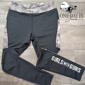 Girls With Guns Work Out Yoga Pants Size L